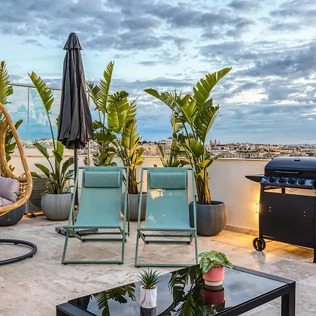 Mainstreet Designer 12 With Shared Rooftop Pool And Bbq * Sliema