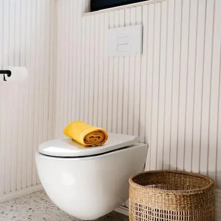 Διαμέρισμα Mainstreet Designer 12 With Shared Rooftop Pool And Bbq *