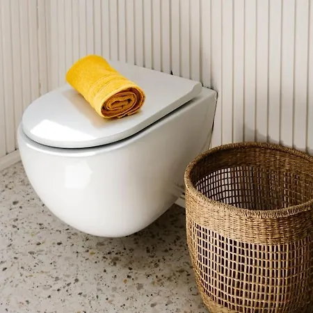 Appartamento Mainstreet Designer 12 With Shared Rooftop Pool And Bbq