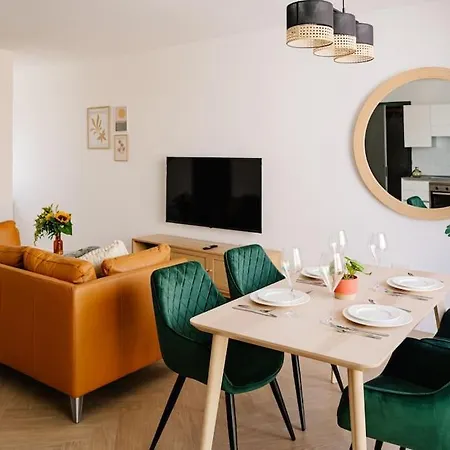 Apartment Mainstreet Designer 12 With Shared Rooftop Pool And Bbq Sliema
