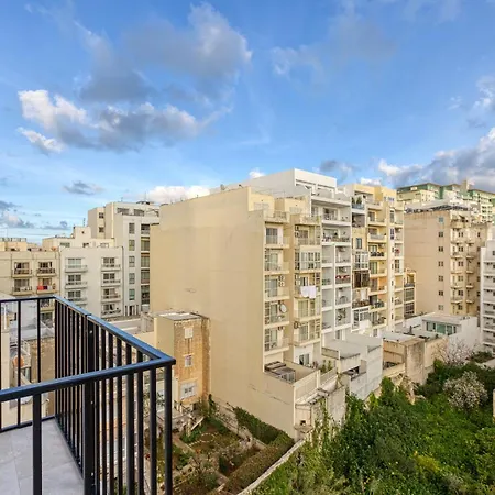 Mainstreet Designer 12 With Shared Rooftop Pool And Bbq Appartement