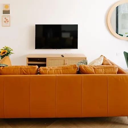 Mainstreet Designer 12 With Shared Rooftop Pool And Bbq Appartement