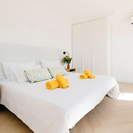 Mainstreet Designer 12 With Shared Rooftop Pool And Bbq Appartement *