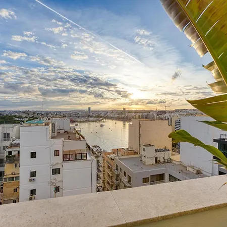 Mainstreet Designer 12 With Shared Rooftop Pool And Bbq