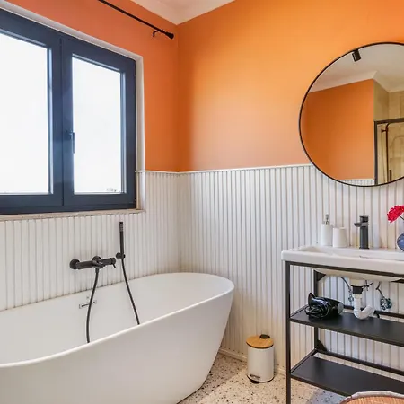 Mainstreet Designer 12 With Shared Rooftop Pool And Bbq