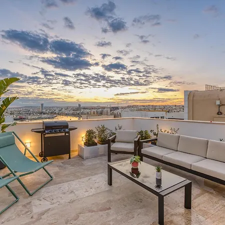 Mainstreet Designer 12 With Shared Rooftop Pool And Bbq Appartement